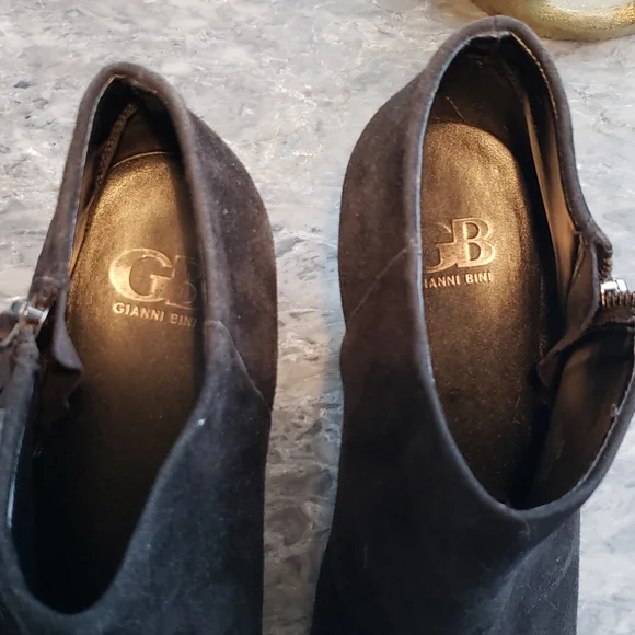 Booties - Picture 5 of 7